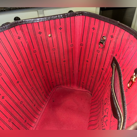 Louis Vuitton Neverfull Mm - Picture 8 of 12